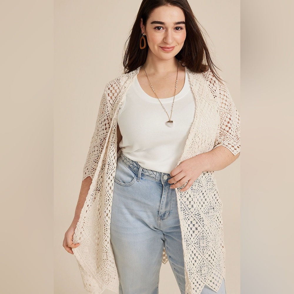 Maurice’s boho crochet neutral kimono size large